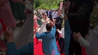 Marja e nuses 👩‍❤️‍👨🥰#short #wedding #albania #hidajetdervishi #dasma #event #bride #studiojeti