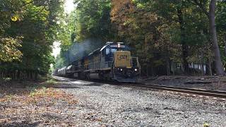 CSX SD40-2 works hard