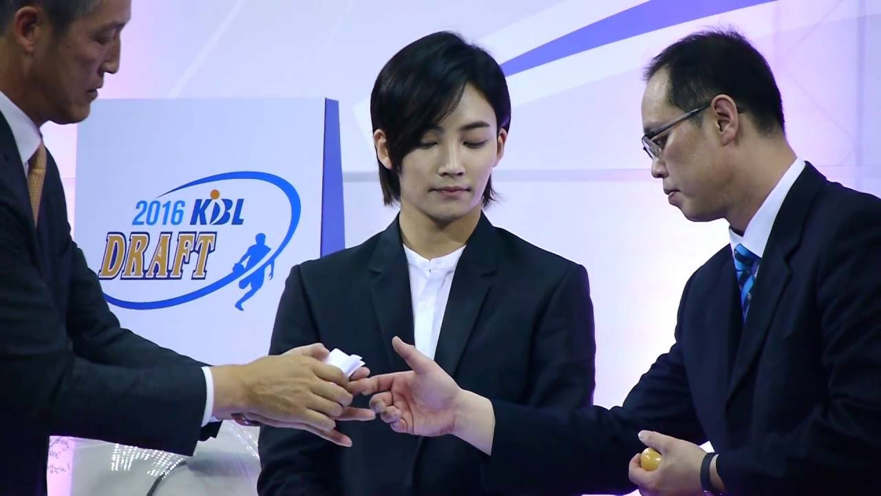 161003 아프챔 세븐틴 정한 - 2016 국내 신인선수 드래프트 구단 순위 추첨 행사