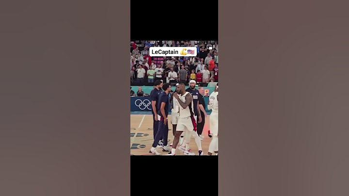 昨天美國贏下金牌戰門票之後，LeBron James按照慣例，再次在場地中央召集全數隊友，向隊友進行精神喊話🫡👑🏀 🥇     #貼心提供巴黎奧運男籃金牌戰台灣時間圖🎊🎉🏀🙏 #巴黎奧運 #usa