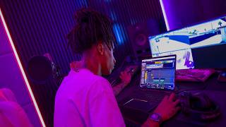 TWINUZIS makes a NEW SONG from SCRATCH...