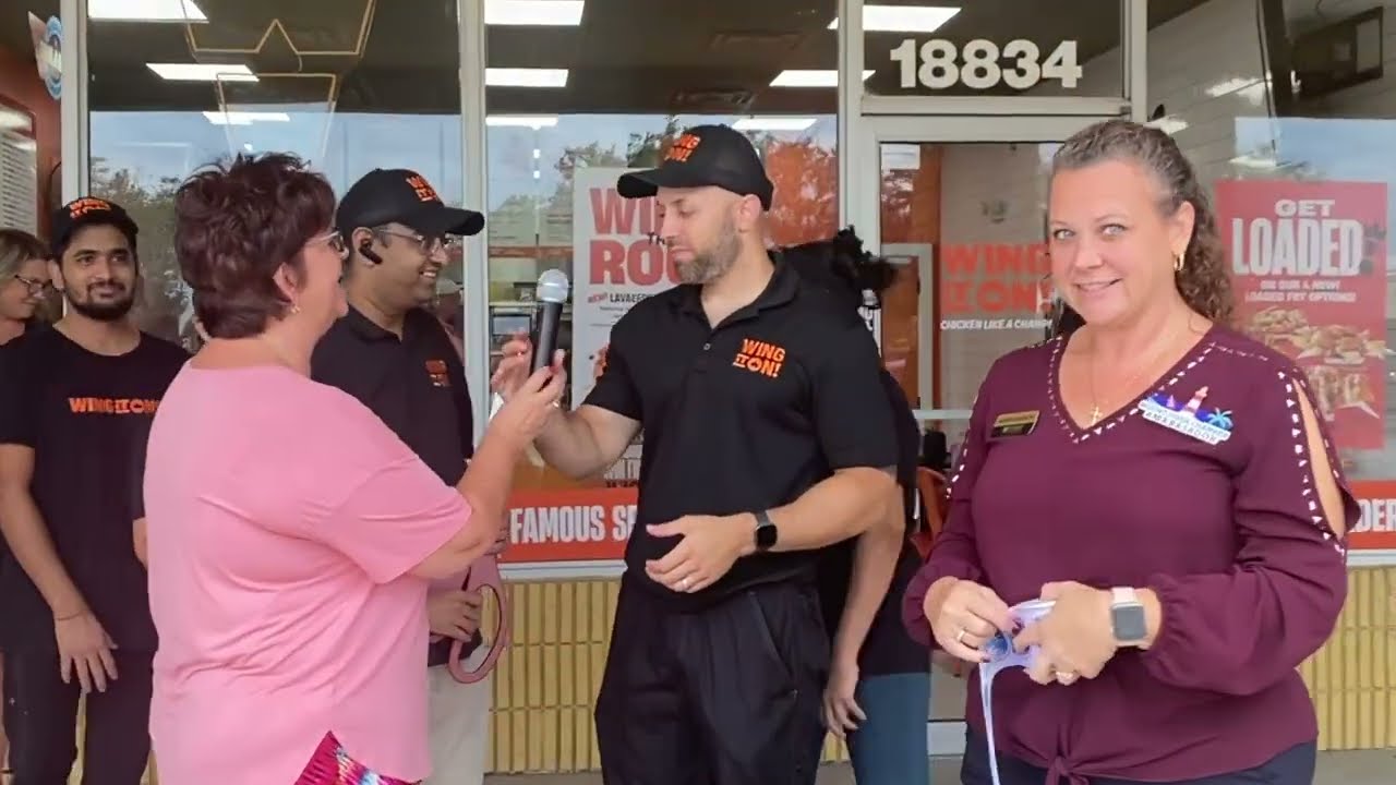 Award Winning Wing It On Restaurant Ribbon Cutting & Grand Opening In Mount Dora, Florida