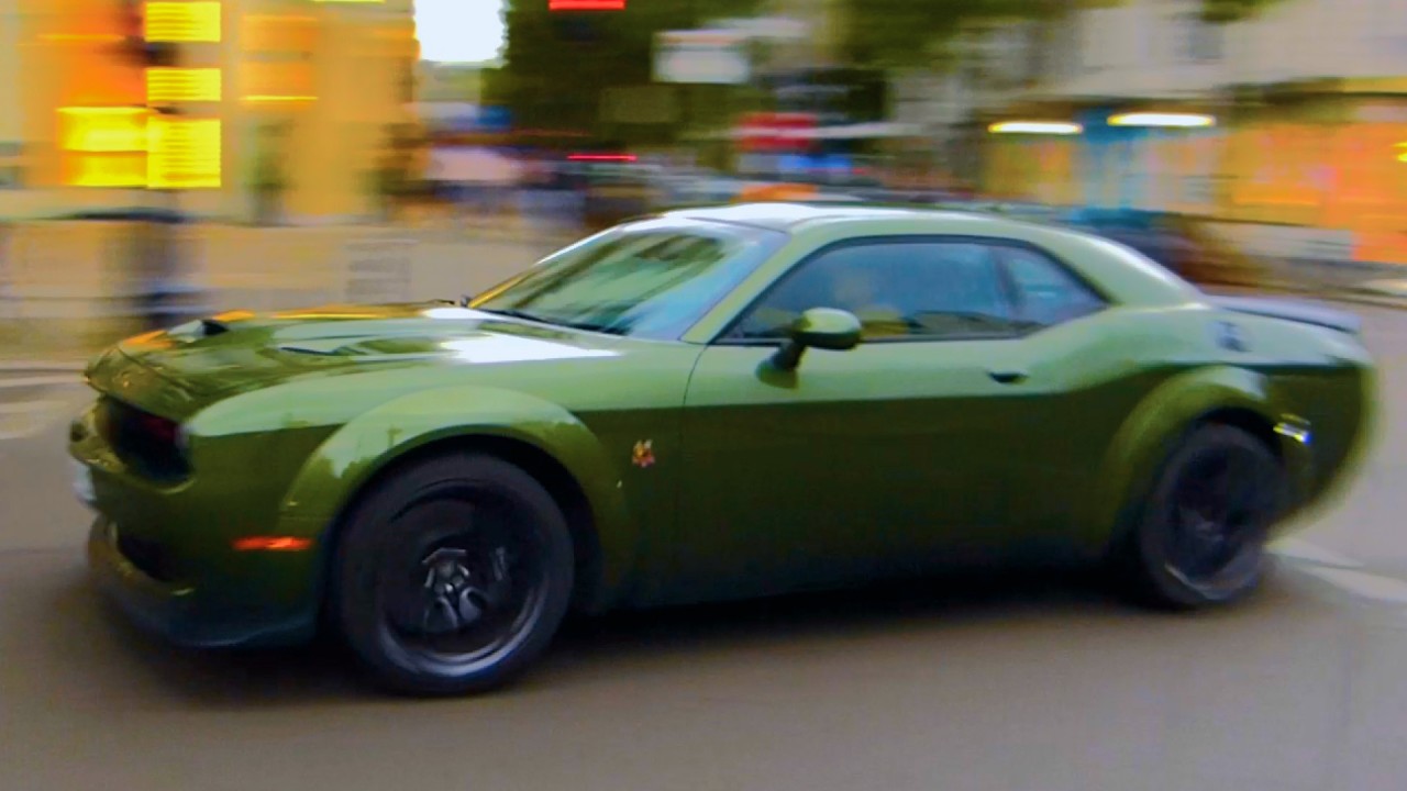 Dodge Challenger Scat Pack 392 Exhaust Sound - YouTube