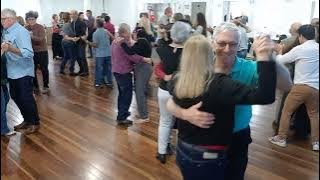 Linda valsa em Rio do Sul