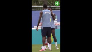 Saka and Madueke enjoying themselves on England return!😂