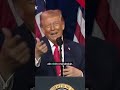 Donald Trump v snemovni reprezentantov napodobňoval transrodovú vzpieračku