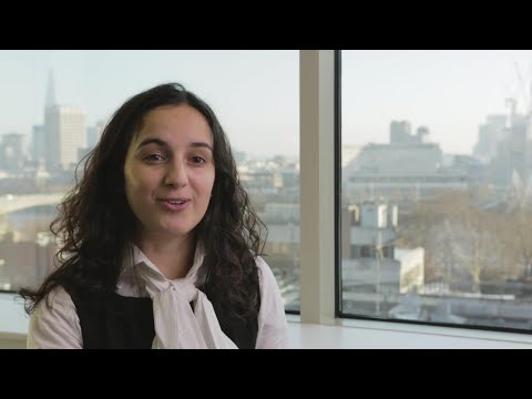 Meet Carolina, an Associate Consultant in London