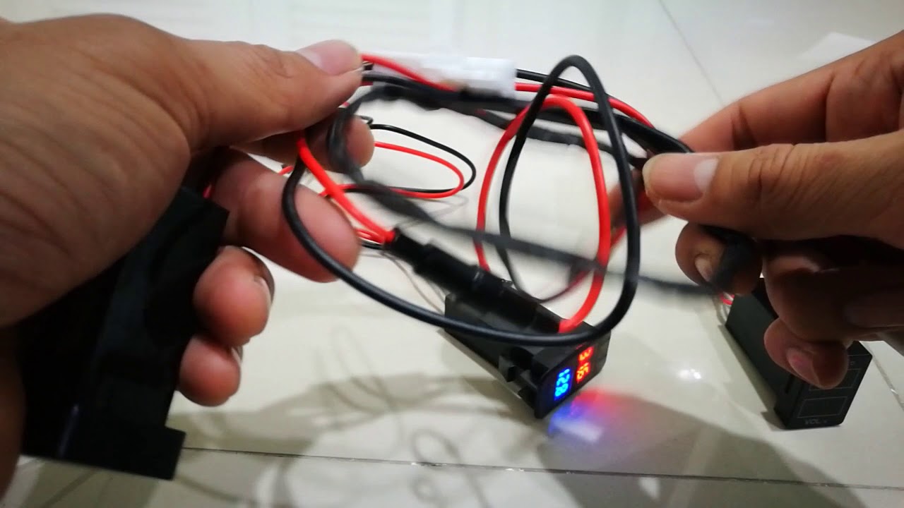 Volt meter and Temp (วัดแบต) YouTube