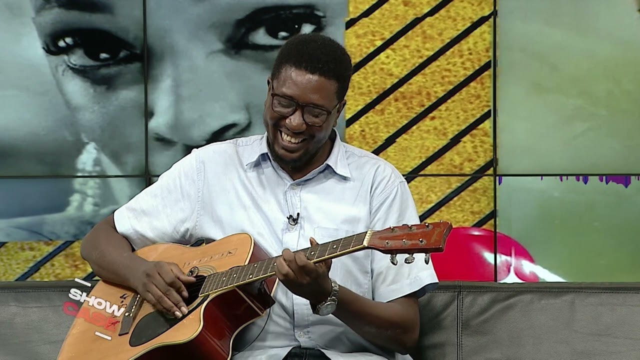 FREDDY SAGANDA Raphael Guitar Version huu ndio wimbo ulionifanya nijulikane ingawa sikuwepo nchini