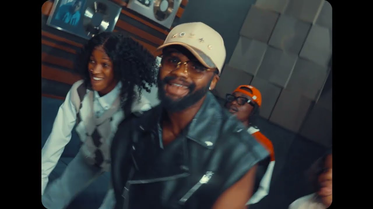 Watch Mac gayver_Kindoki (Visualizer) on YouTube Watch Mac gayver_Kindoki (Visualizer) on YouTube