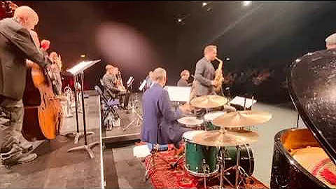 Sunday Night Orchestra / Drum Cam Guido May / "Blu...