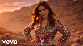 Mariannah y Diego - Él Está Aquí (Video Oficial)