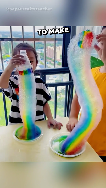 🌈🫧 Making Rainbow Bubbles – Colorful Fun for All Ages! 😍✨