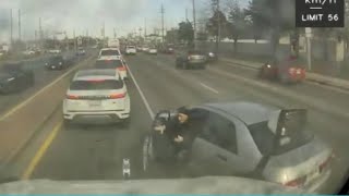 Entitled Driver cuts off Semi Truck and Regrets it