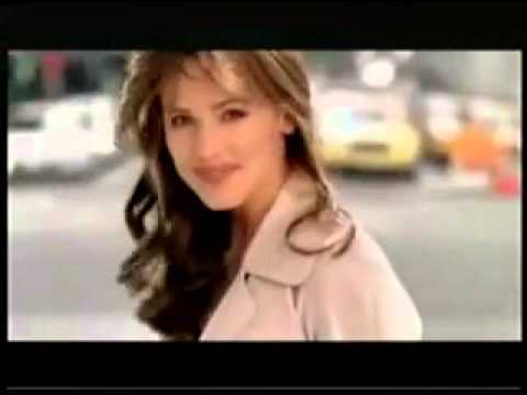Jennifer Garner at Neutrogena Commercial - YouTube