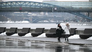 Синоптик центра Фобос Михаил Леус резкое потепление придет в Москву уже в воскресенье