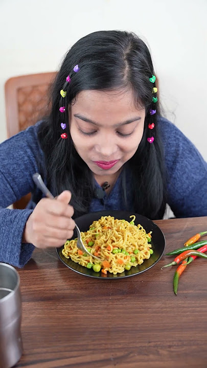 Sister VS Me |Eating Maggi | 🌶️ Chilli PRANK on Sister #minkutinku #shorts #ytshorts #comedy #funny