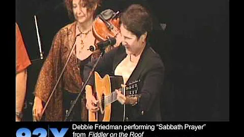 Debbie Friedman peforming "Sabbath Prayer" from Fi...