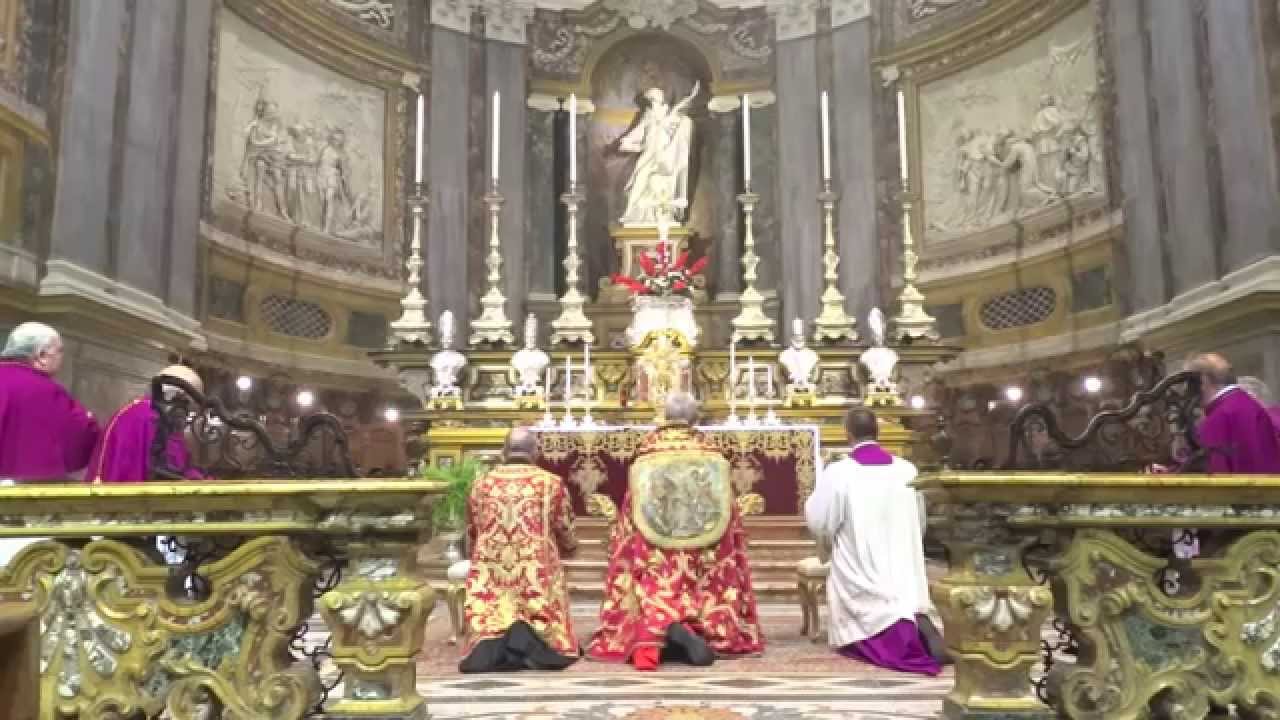 Secondi Vespri pontificali di Sant'Eusebio nella Cattedrale Metropolitana di Vercelli (2014)