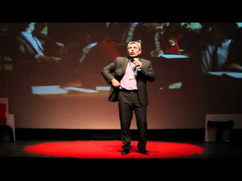 نزهة في دماغ معلم : Dr. Salah Rammal at TEDxAmmanTeachers