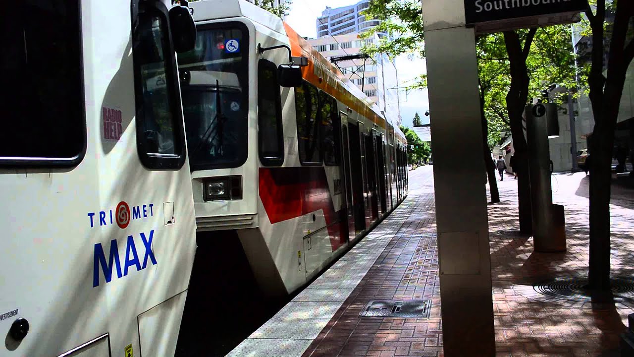 Portland TriMet MAX Light Rail Train Of Siemens Type2 & Type3 Cars On
