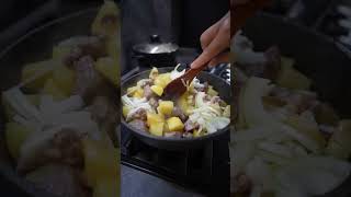 Картошка с мясом и овощами на сковороде! #новыйрецепт #картошка #еда #вкусноипросто #food