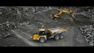 Inside the HM460-6 cab: operator experience | Komatsu