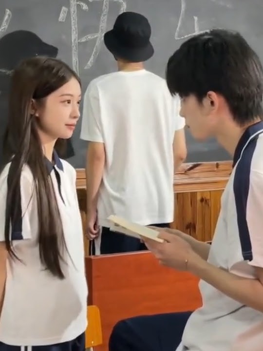 Feeling 😘 love u / high school 🏫 #douyin #cute #couple #shorts