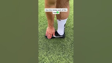 Thumbnail of How To Curve The Ball (Shooting Tutorial)⚽️🔥