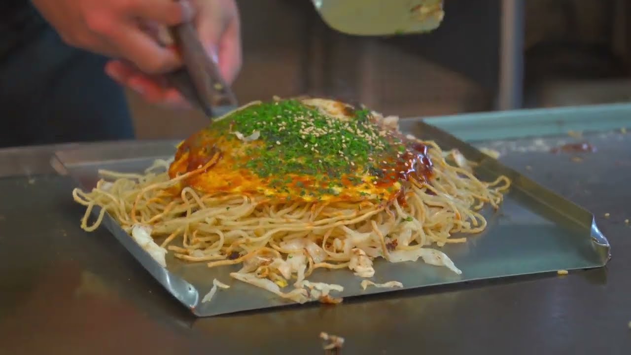 広島風お好み焼きができるまで！Japanese street food okonomiyaki ごえもん