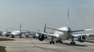 картинка: настоящая пробка из самолётов 🛩 почувствуй себя как в аэропорту 😄 