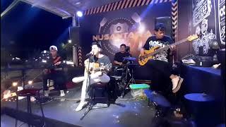 Seperti mati lampu -nazar cover by Neon band Live music cafe 86