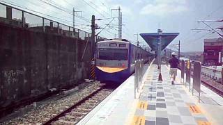 台鐵2563次EMU700型區間車離站(浮洲).avi