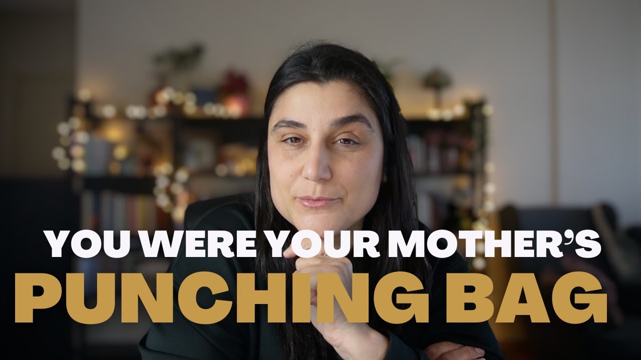 Being the daughter of a narcissistic mother: The role that stole your childhood