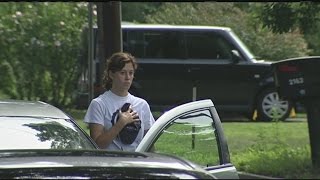 Outpouring of public support during funeral procession