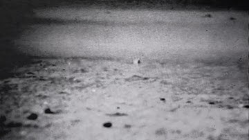Roger & Brian Eno – Desert Sand (Official Music Video)