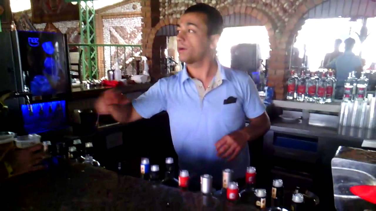 Бар на бассейне.Турция, отель Каплан.