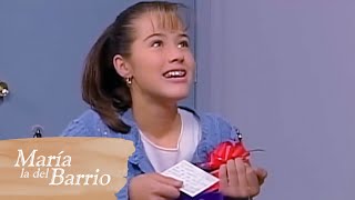 Nandito envía un romántico regalo a Alicia | María la del Barrio 2/4 | C-34 | tlnovelas