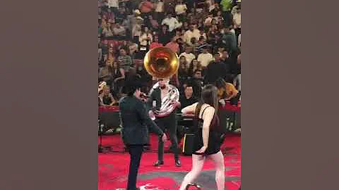 Julin lvarez y Janeth Valenzuela (Palomazo) Por la...