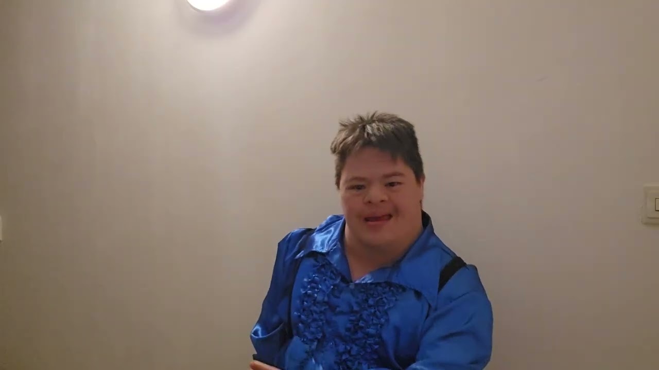 Sebas Goudart is Helemaal Fan Van Bassie Adriaan