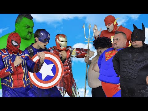 Avengers VS Justice League