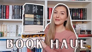 I HAVE NO SELF CONTROL & bought 16 books in February // A Very Big February Book Haul