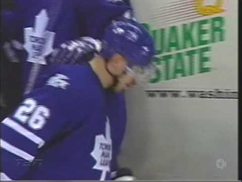 REPLAY Paul Healey Scores First NHL Goal on Great Sundin Pass - Capitals vs. Leafs