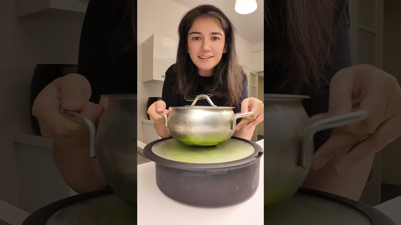 Çalışırken koştur koştur nasıl yemek yapıyorum? Köz domates çorbası ve dolma biber yemeği Çalışırken koştur koştur nasıl yemek yapıyorum? Köz domates çorbası ve dolma biber yemeği