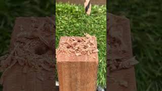 the process of connecting processed wooden beams.