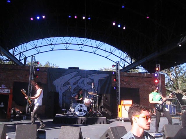 Mean Jeans "Allergic to Success" live @Bo Diddley Plaza (FEST 16) 29-10-2017
