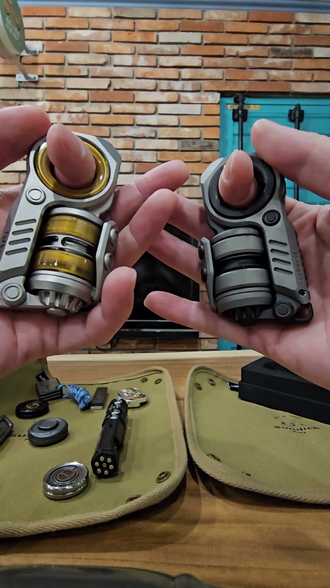 GoBiggeR SiniaN SS/PEI polished and Titanium unboxing #fidgettoys