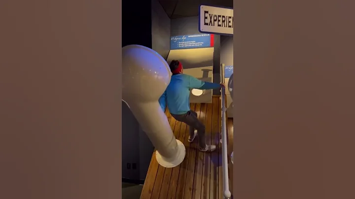 Inside the Titanic Museum. - 天天要闻