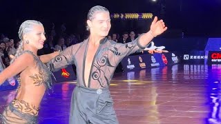 Amazing Samba from Sharif and Anna 🔥 You are so cool guys #danceshorts #dancerlife #dance #dancer