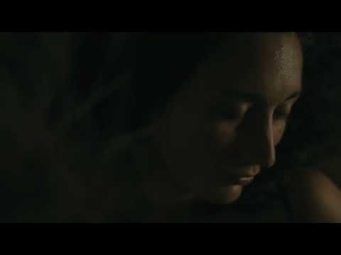 Home-Vanessa Kourtesi//Spending time with Esther
